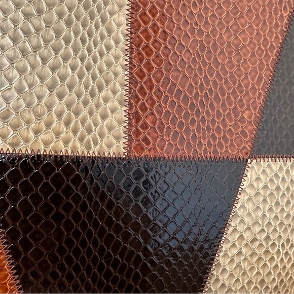 Vintage Air Step Handbag Brown Faux Snakeskin Patchwork Retro 60s 70s MCM - Picture 2 of 14